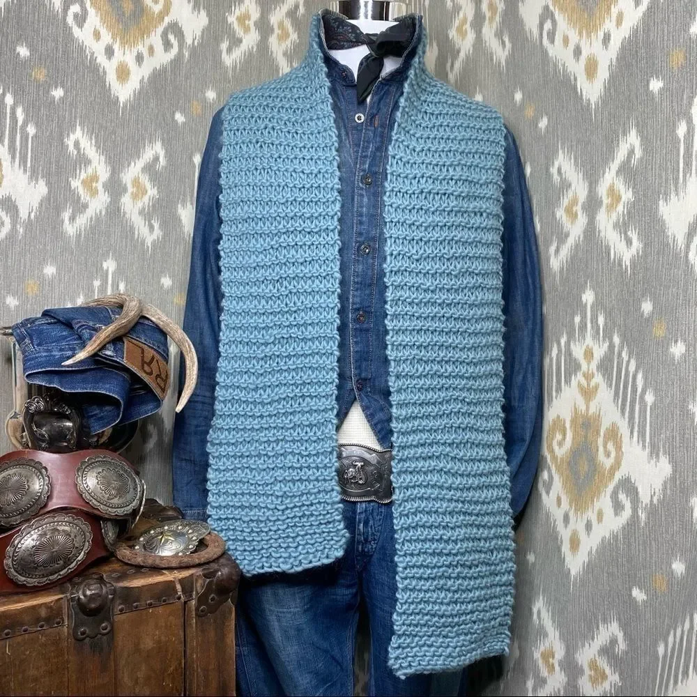 Unisex Hand-knit Aqua Alpaca Oblong Scarf